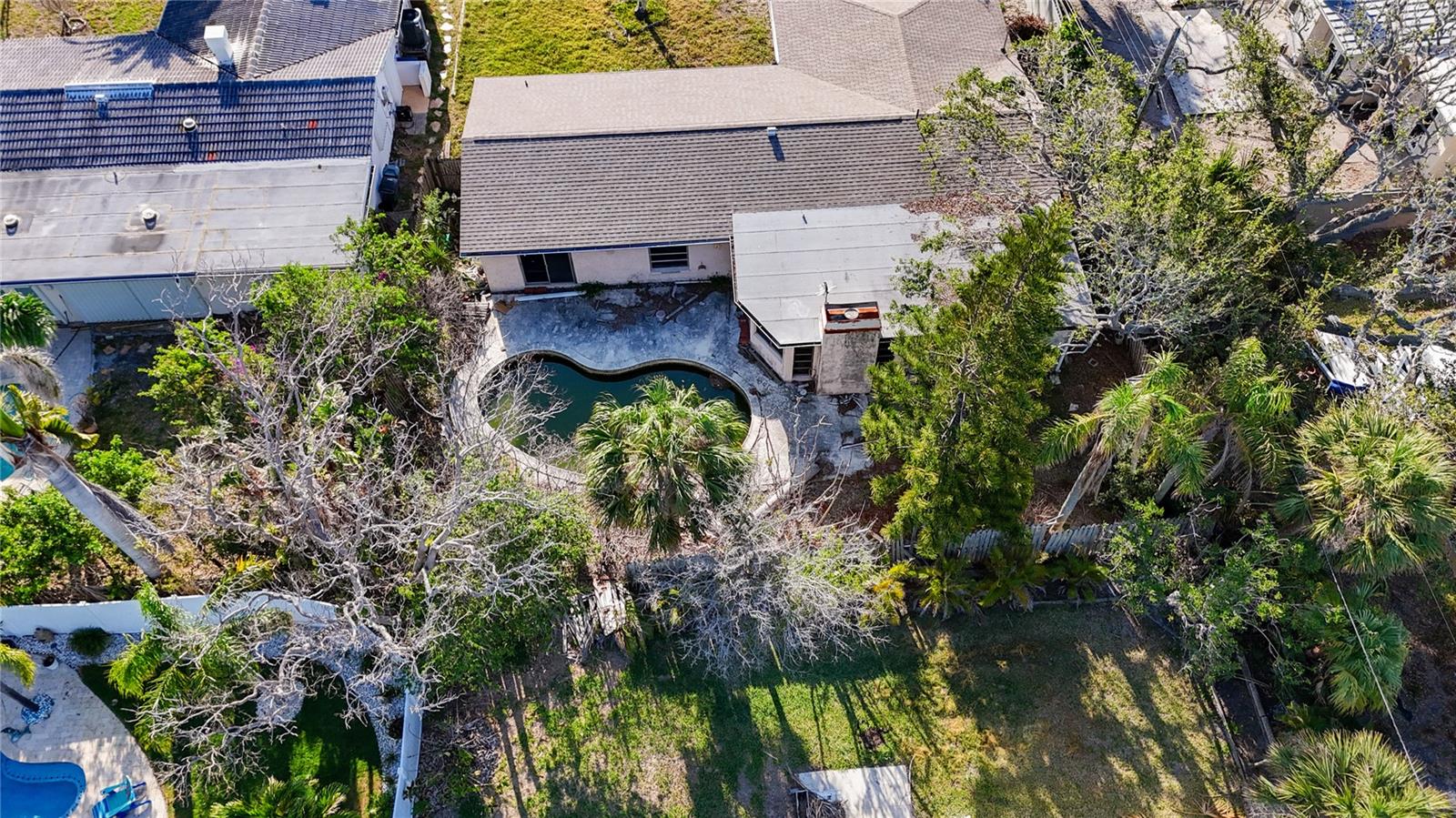 Image 4 of 14 For 920 Palm Drive