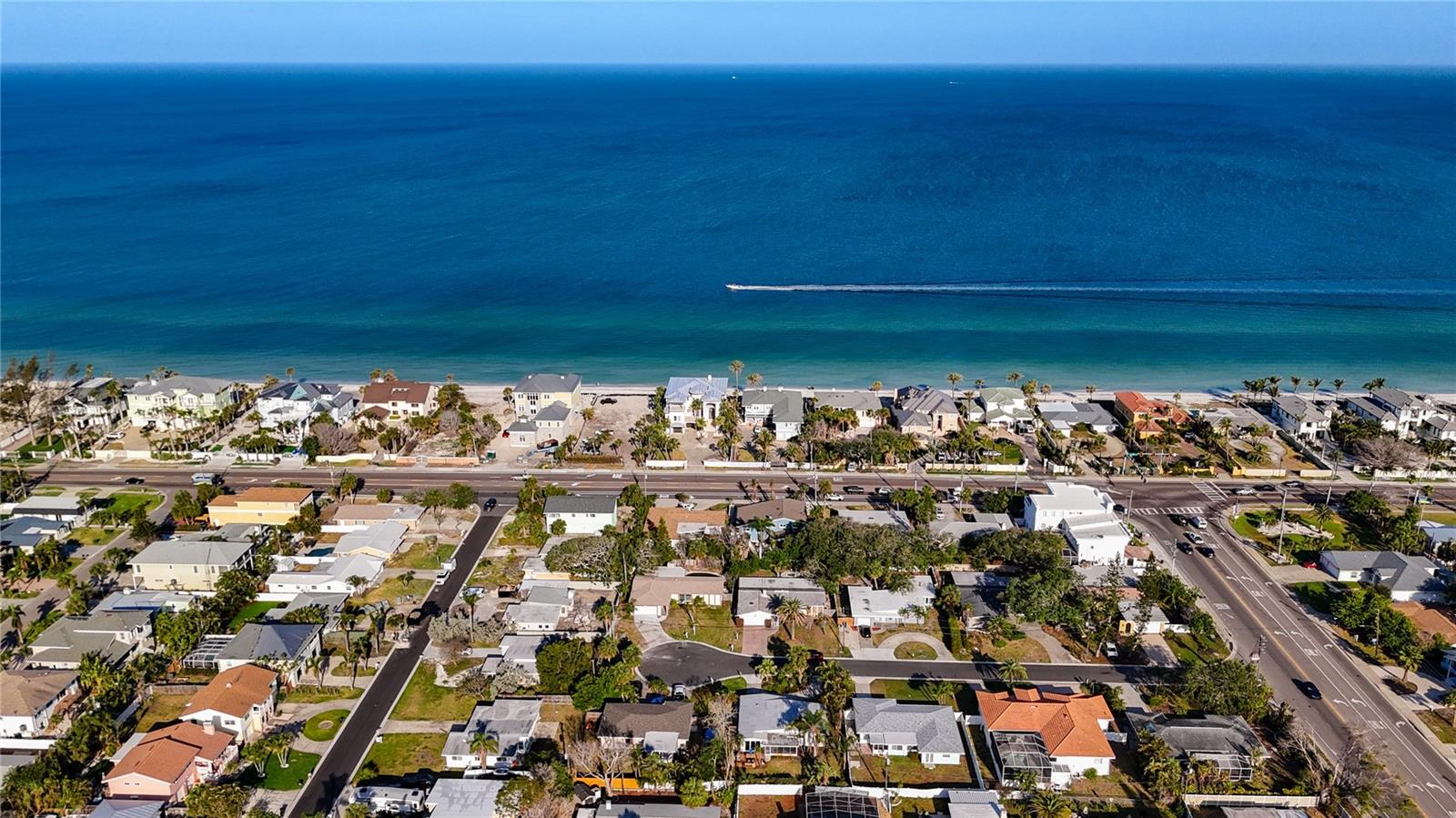 Image 7 of 14 For 920 Palm Drive