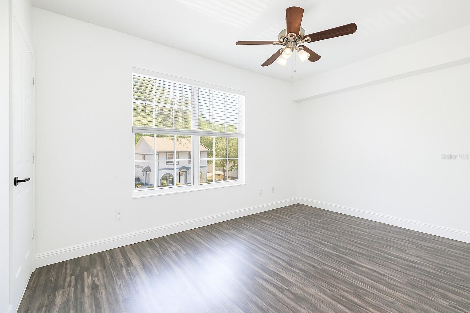 Image 13 of 20 For 605 Bainbridge Drive