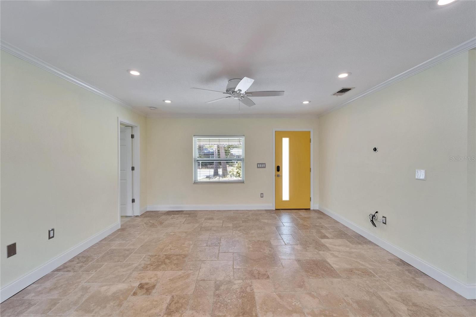 Image 11 of 34 For 8702 Driftwood Drive
