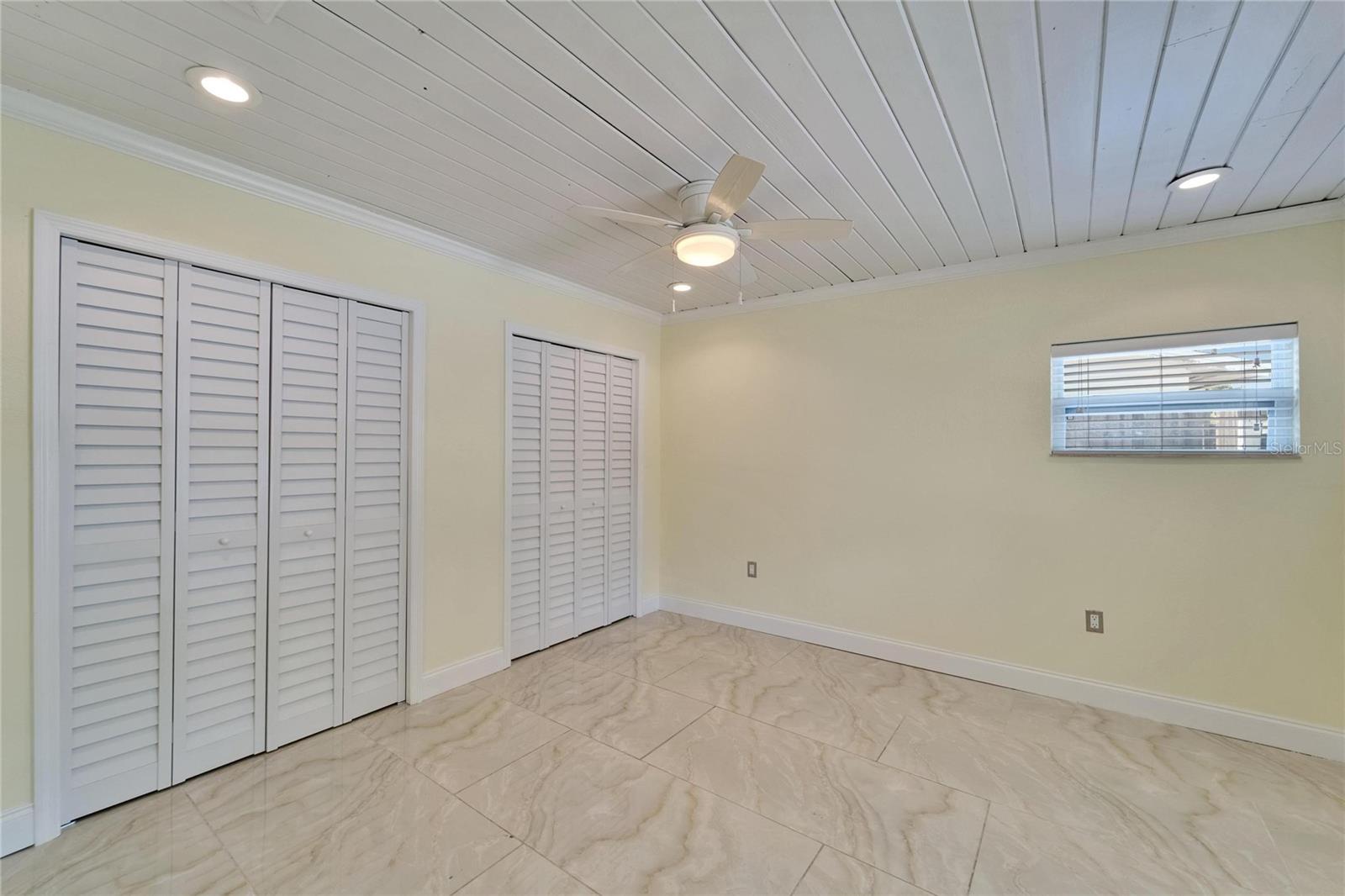 Image 23 of 34 For 8702 Driftwood Drive