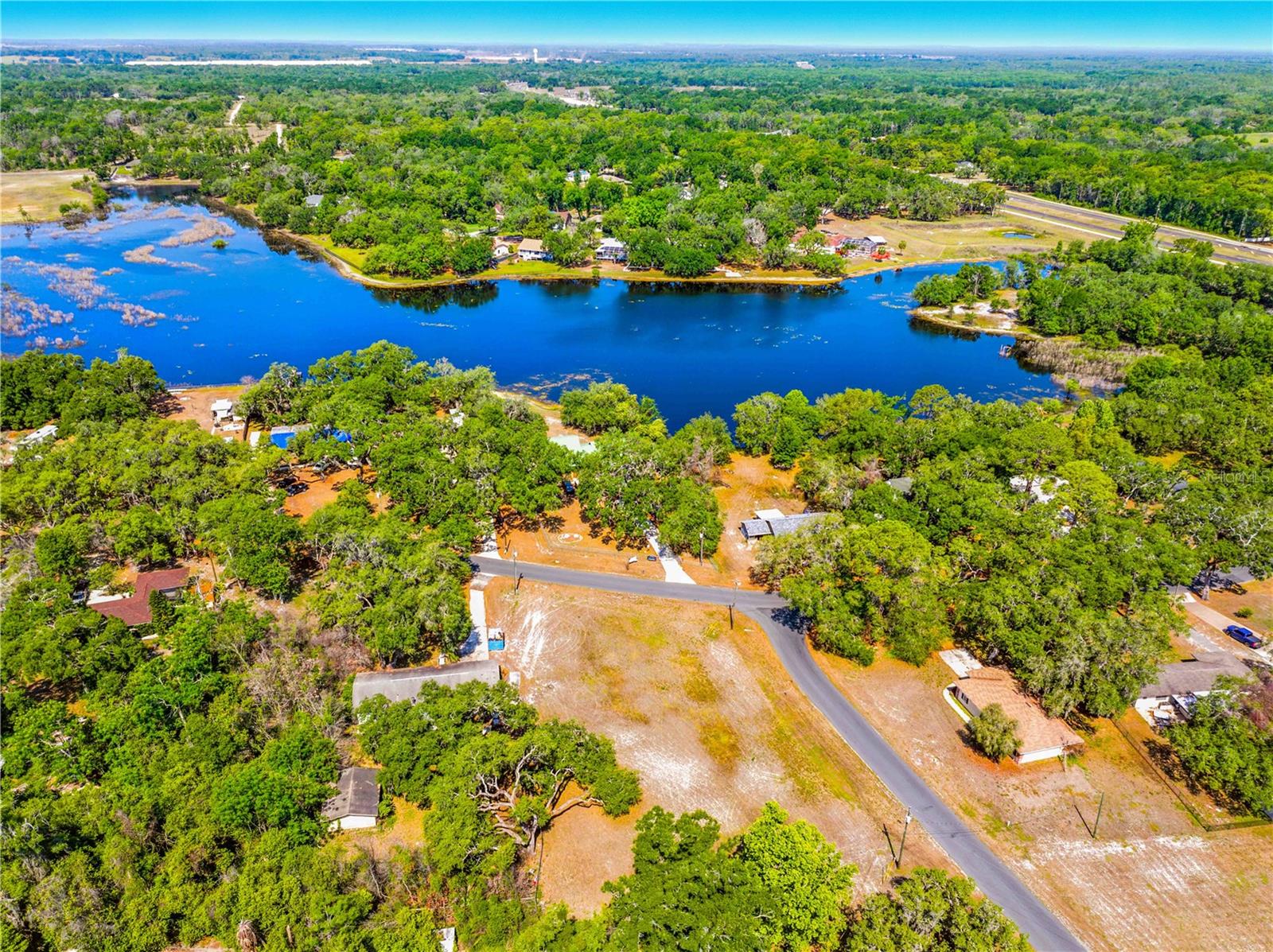 Image 4 of 15 For 34640 Dogwood Drive