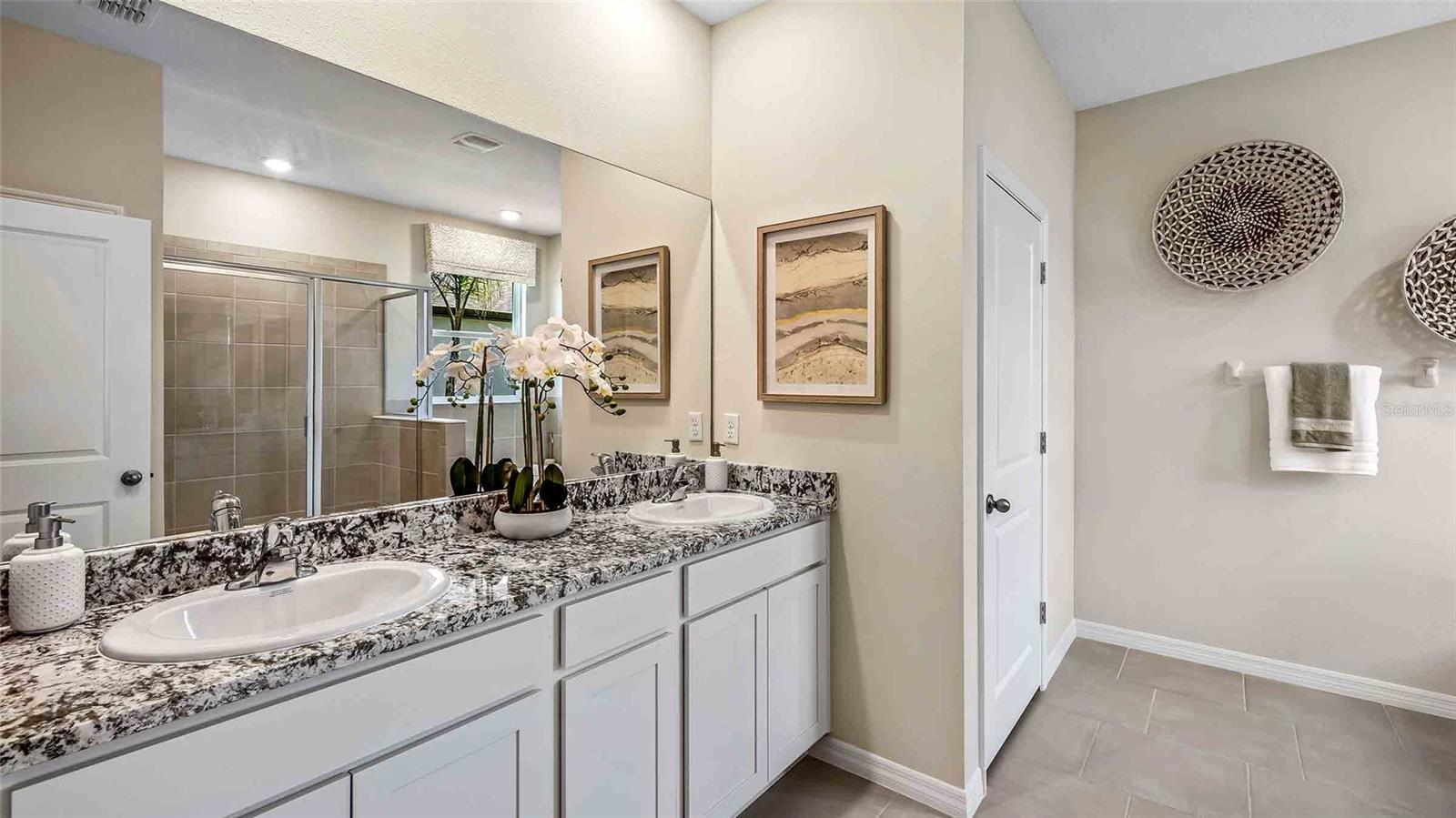 Image 11 of 12 For 32434 Osprey Peak Way