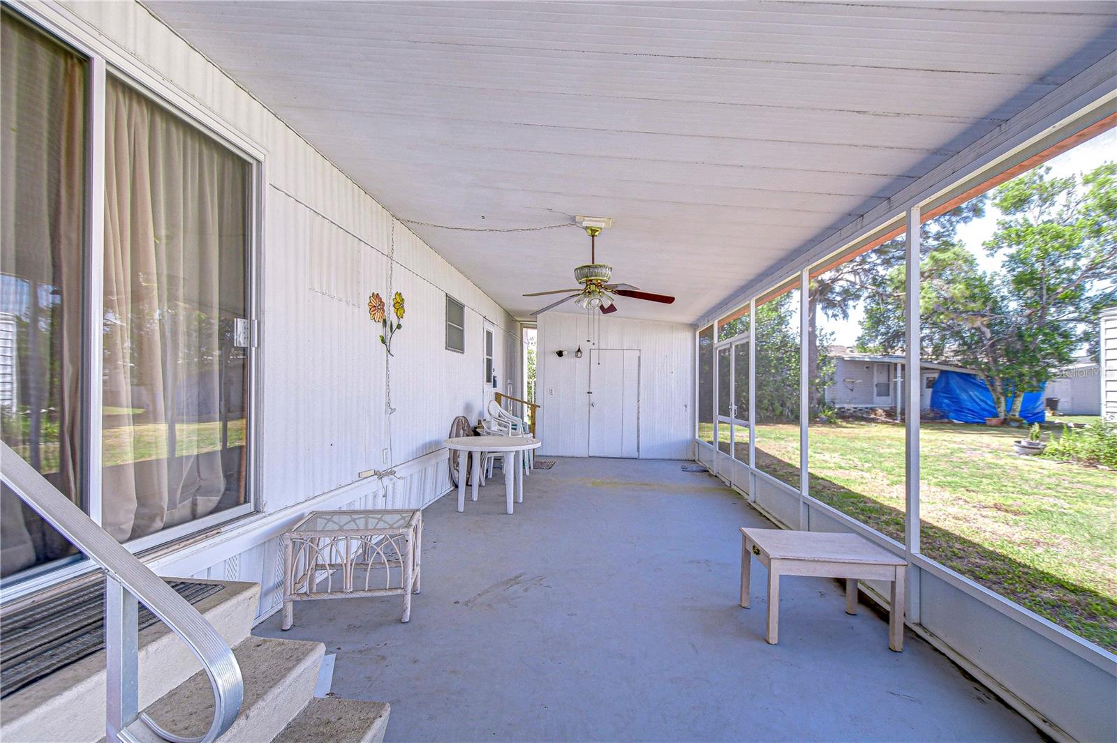 Image 15 of 58 For 35128 Dale Avenue