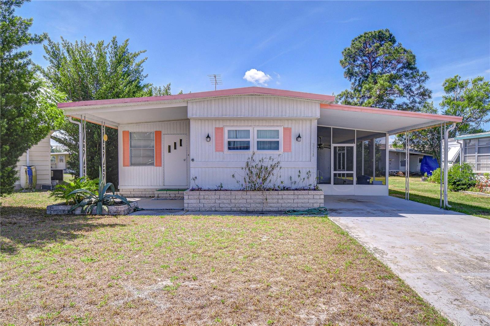 Image 2 of 58 For 35128 Dale Avenue