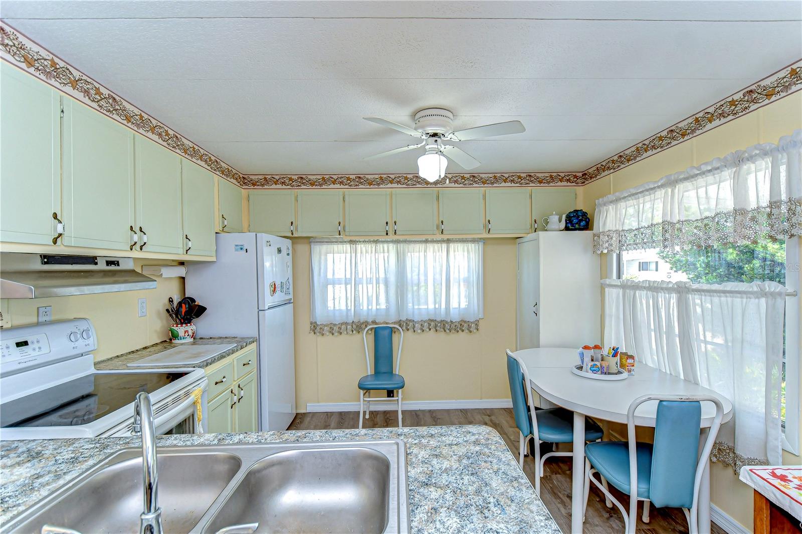 Image 45 of 58 For 35128 Dale Avenue
