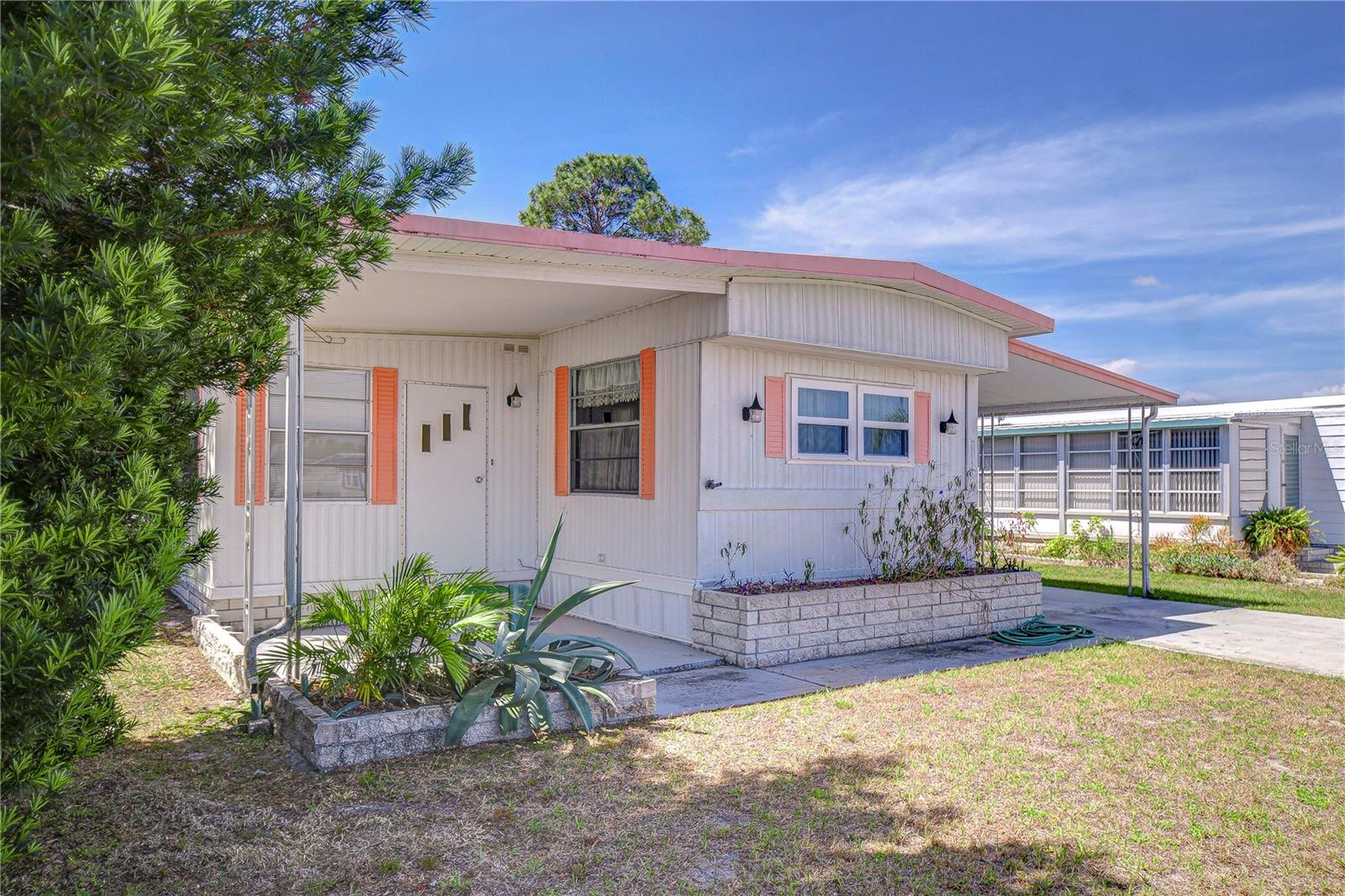 Image 9 of 58 For 35128 Dale Avenue