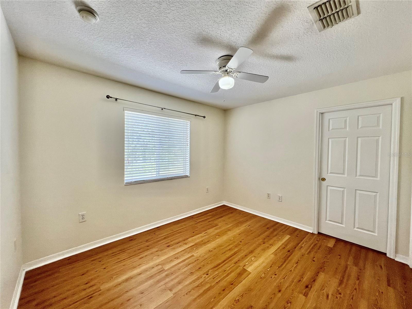 Image 24 of 29 For 20464 Needletree Drive