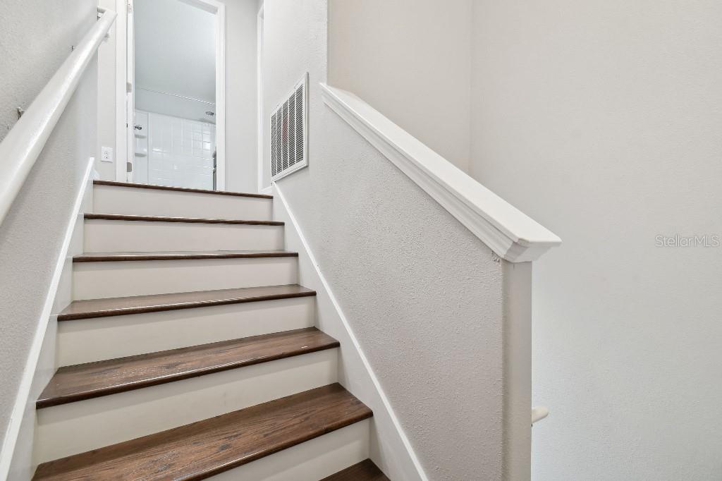 Image 17 of 43 For 4183 Ballantrae Boulevard
