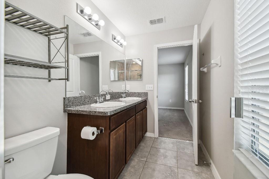 Image 20 of 43 For 4183 Ballantrae Boulevard