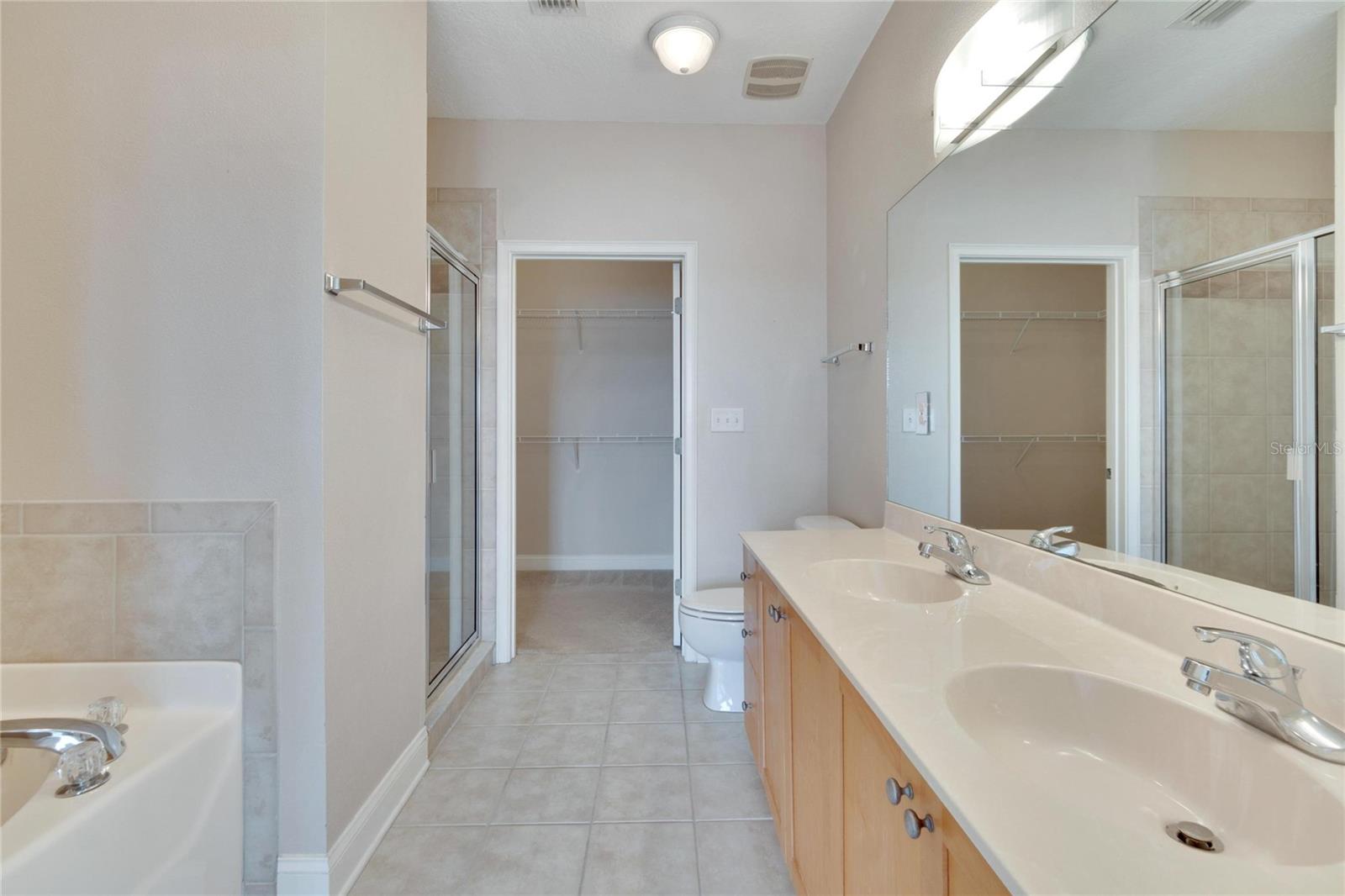 Image 22 of 72 For 6414 Sunset Bay Circle