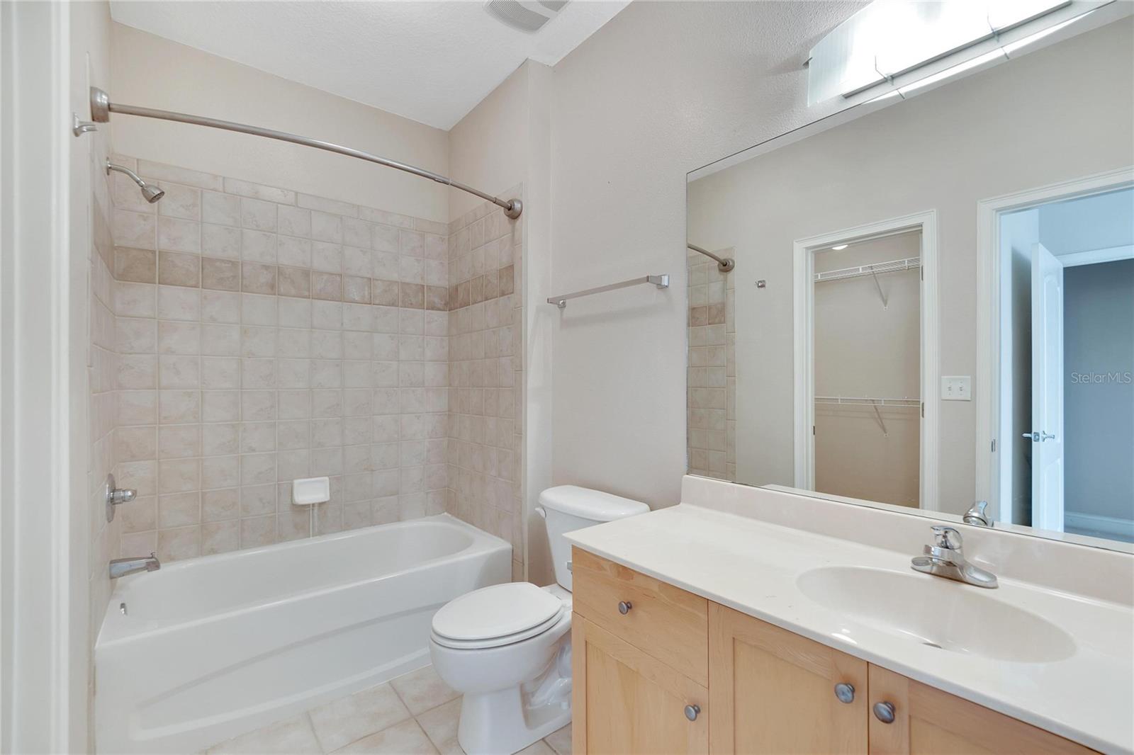 Image 31 of 72 For 6414 Sunset Bay Circle