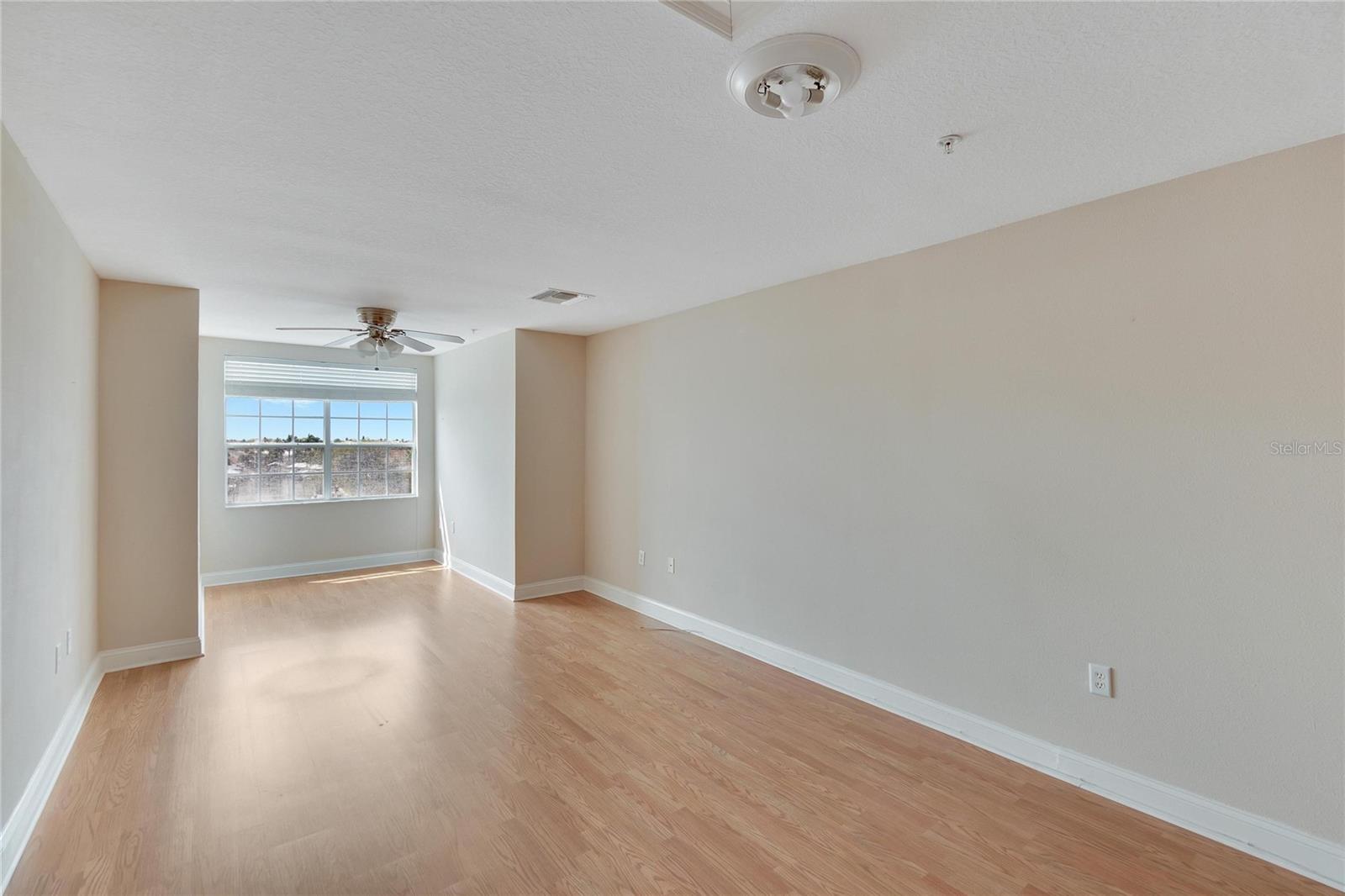 Image 37 of 72 For 6414 Sunset Bay Circle