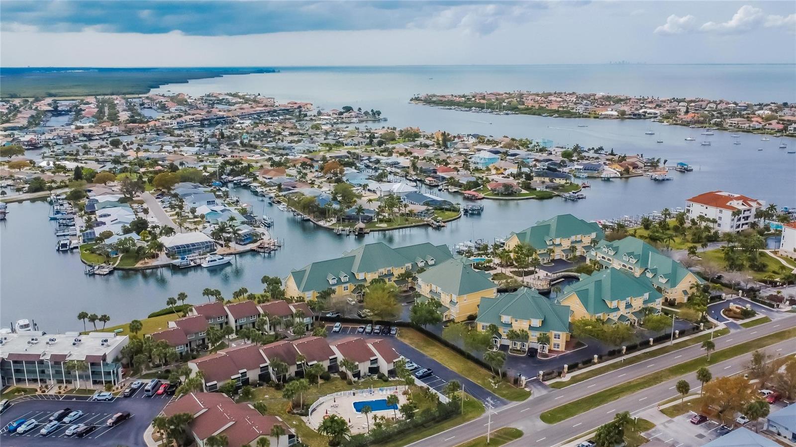 Image 4 of 72 For 6414 Sunset Bay Circle