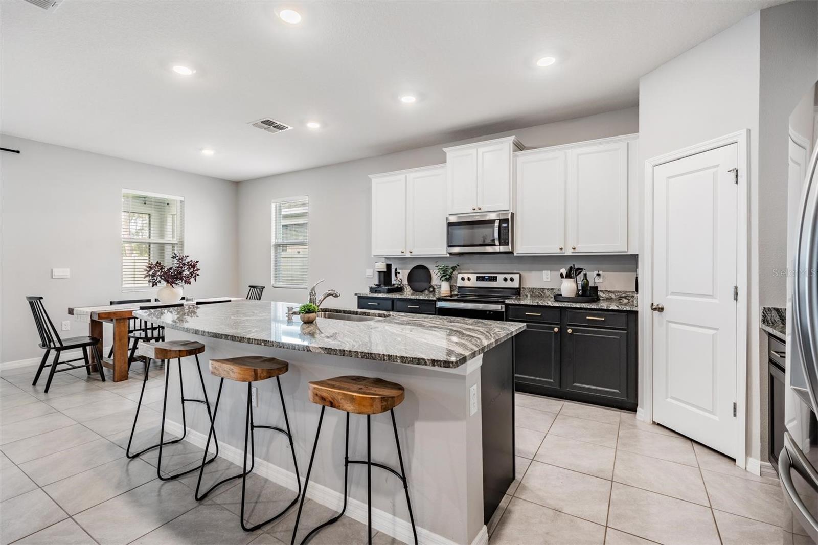 Image 16 of 48 For 13061 Brookside Moss Drive