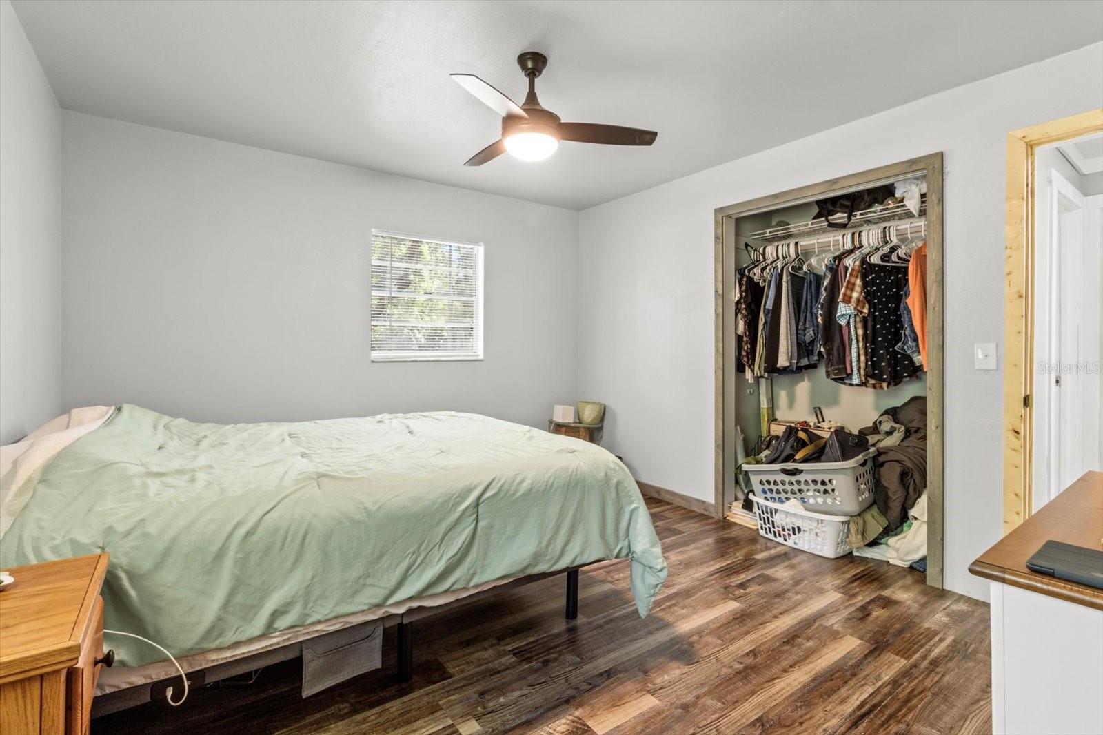 Image 22 of 60 For 11529 Locksley Court