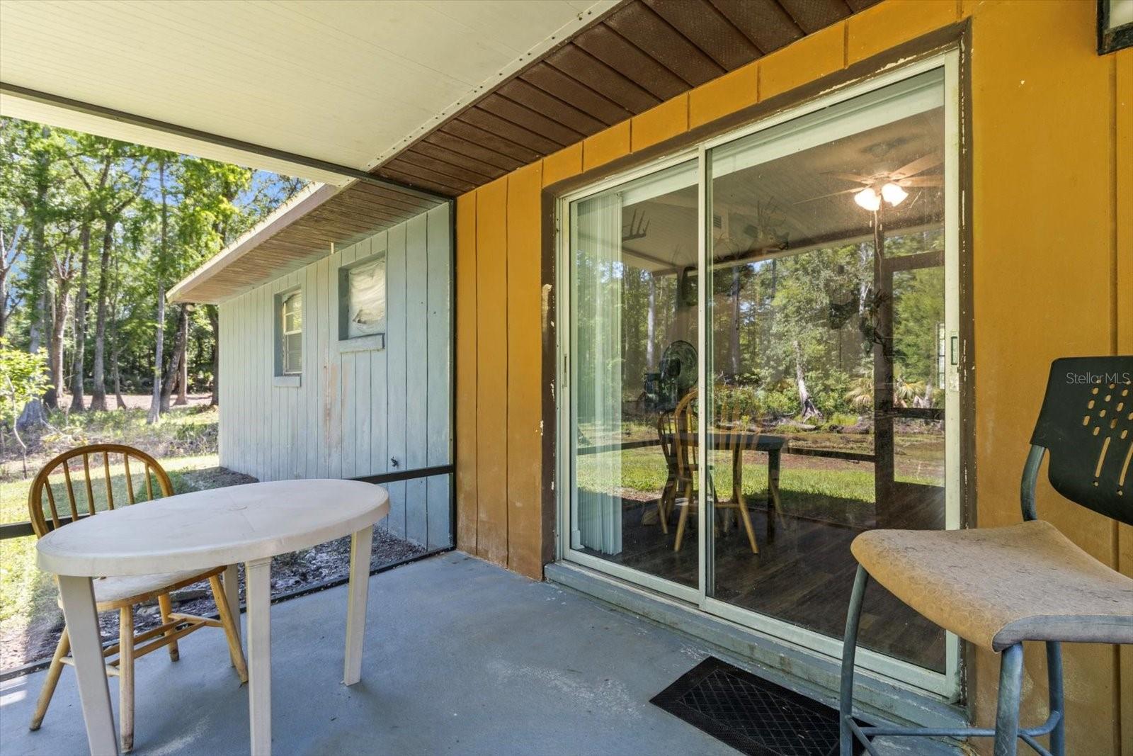 Image 27 of 60 For 11529 Locksley Court