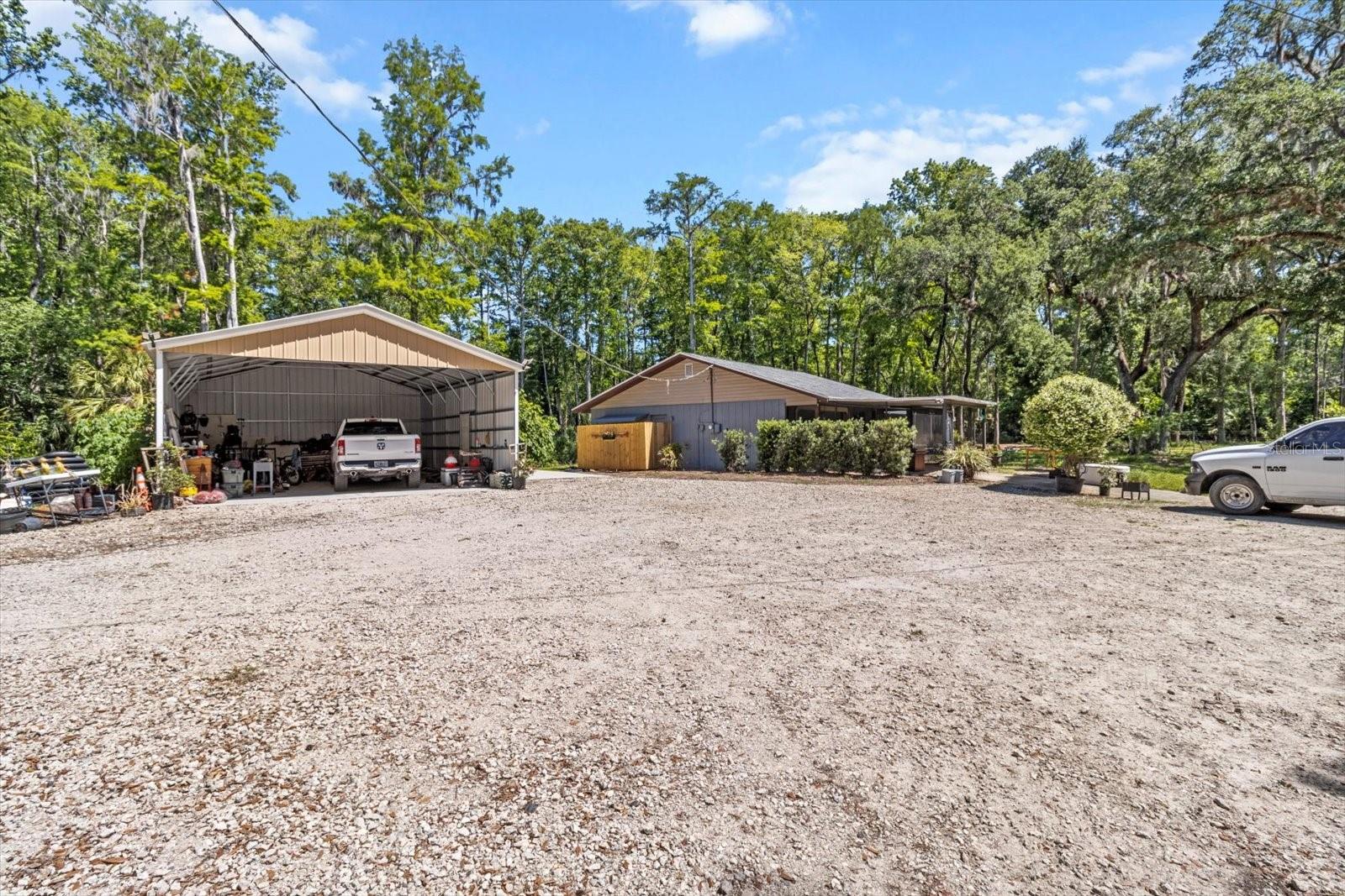Image 33 of 60 For 11529 Locksley Court