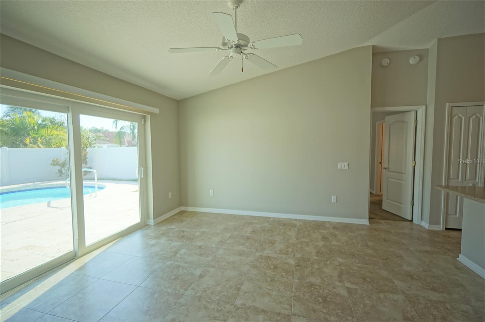 Image 10 of 24 For 8824 Sea Island Way