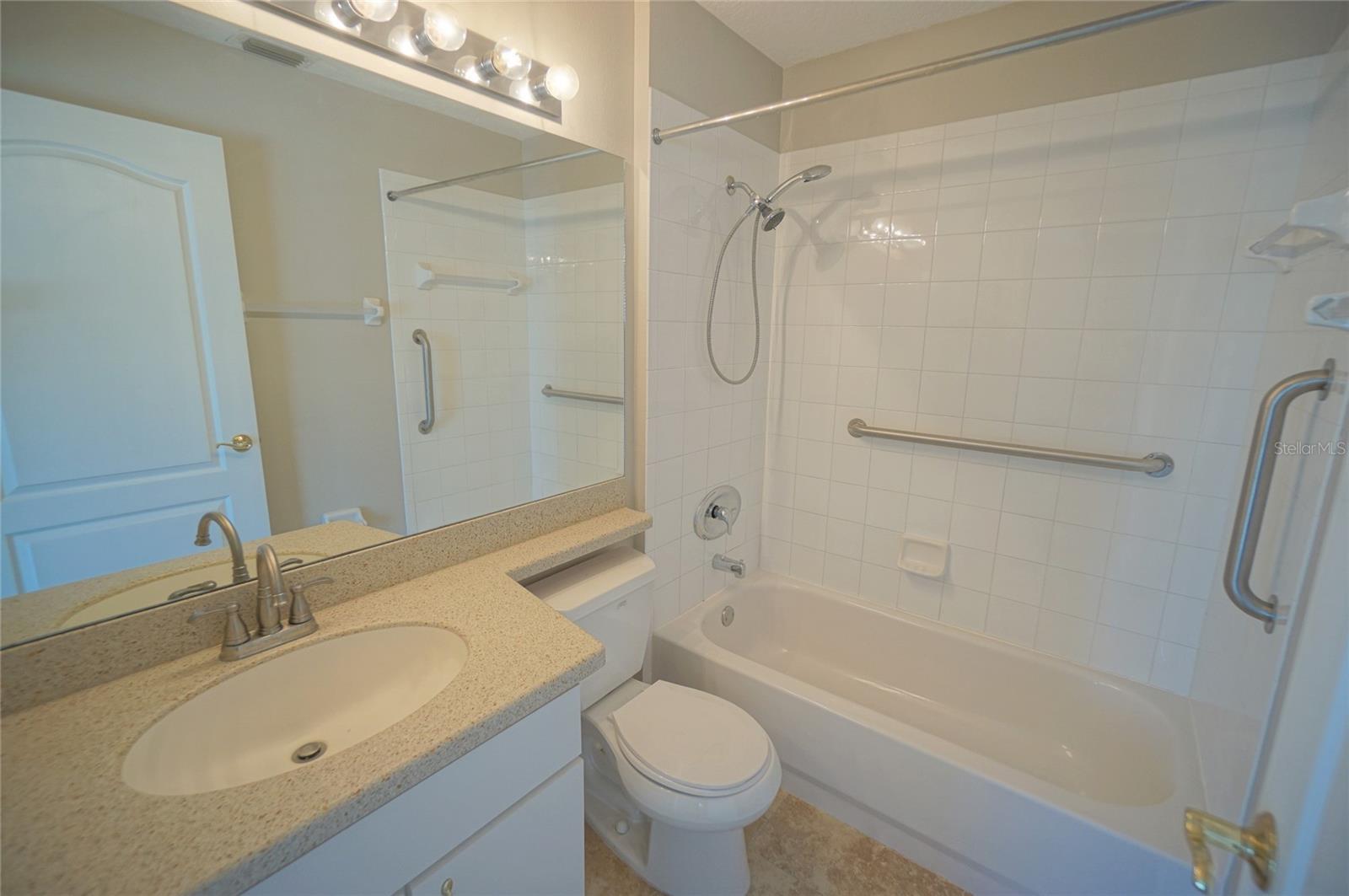 Image 18 of 24 For 8824 Sea Island Way