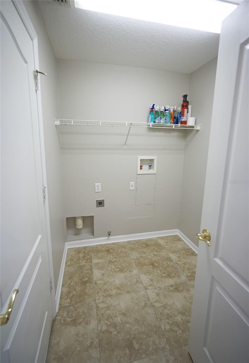 Image 21 of 24 For 8824 Sea Island Way