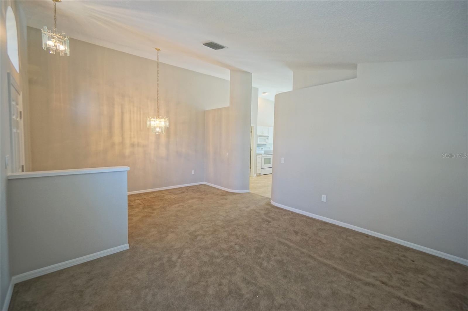 Image 4 of 24 For 8824 Sea Island Way