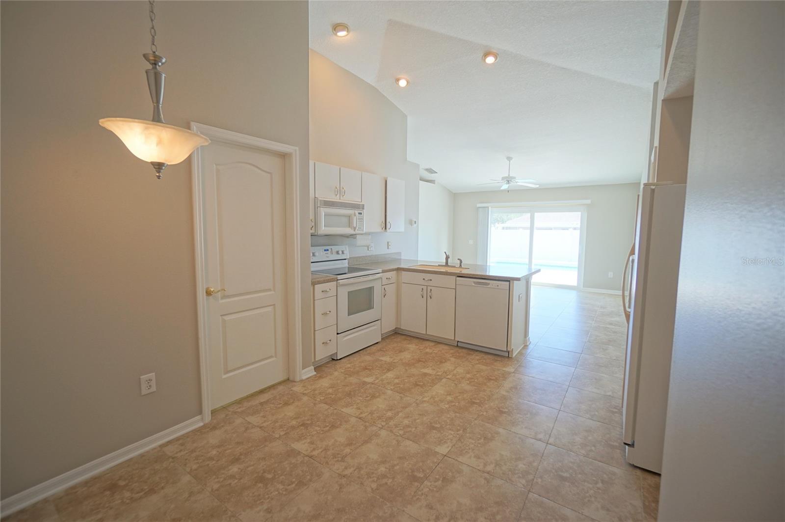 Image 6 of 24 For 8824 Sea Island Way