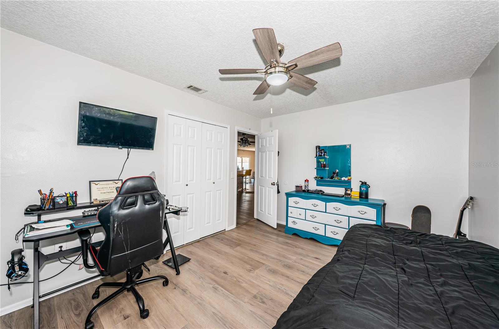 Image 36 of 47 For 12901 129th Avenue