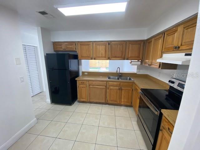 Image 14 of 15 For 13909 Fletchers Mill Drive