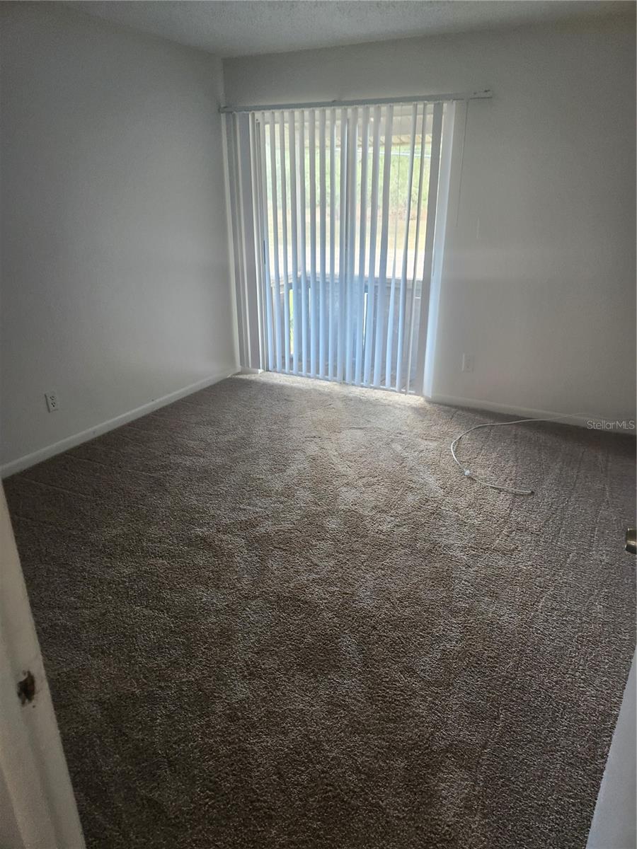 Image 4 of 7 For 3919 Fern Street 3