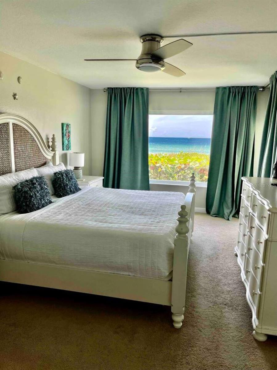 Image 22 of 38 For 3400 Gulf Boulevard 102