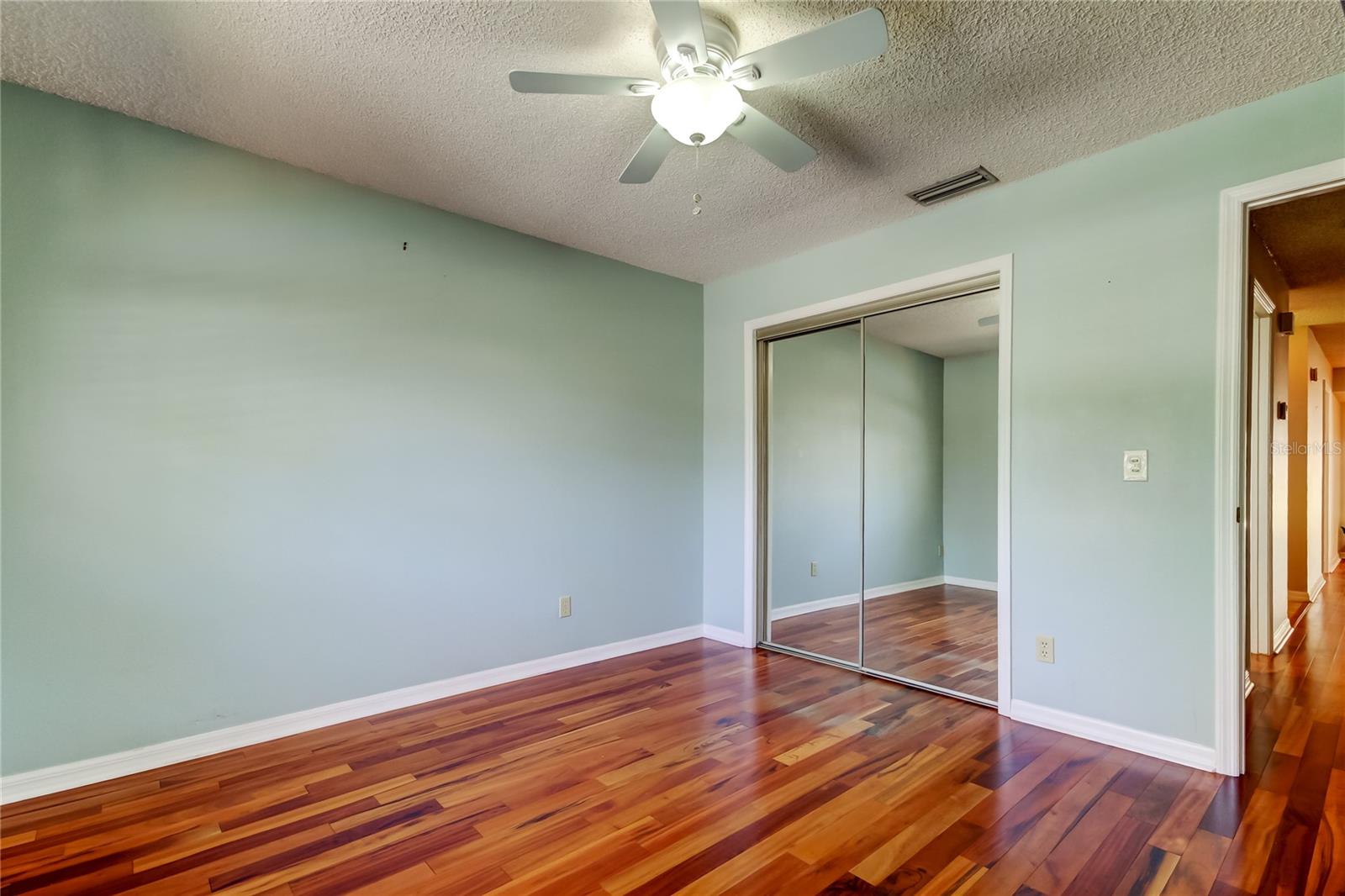 Image 17 of 95 For 2547 Stony Brook Lane