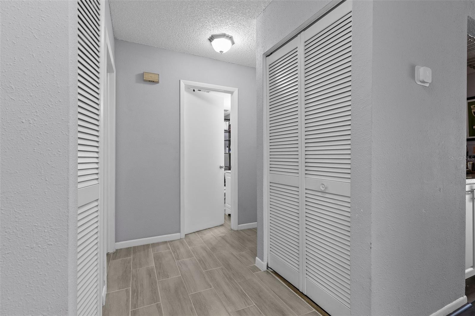 Image 22 of 27 For 3709 Greenery Court 209