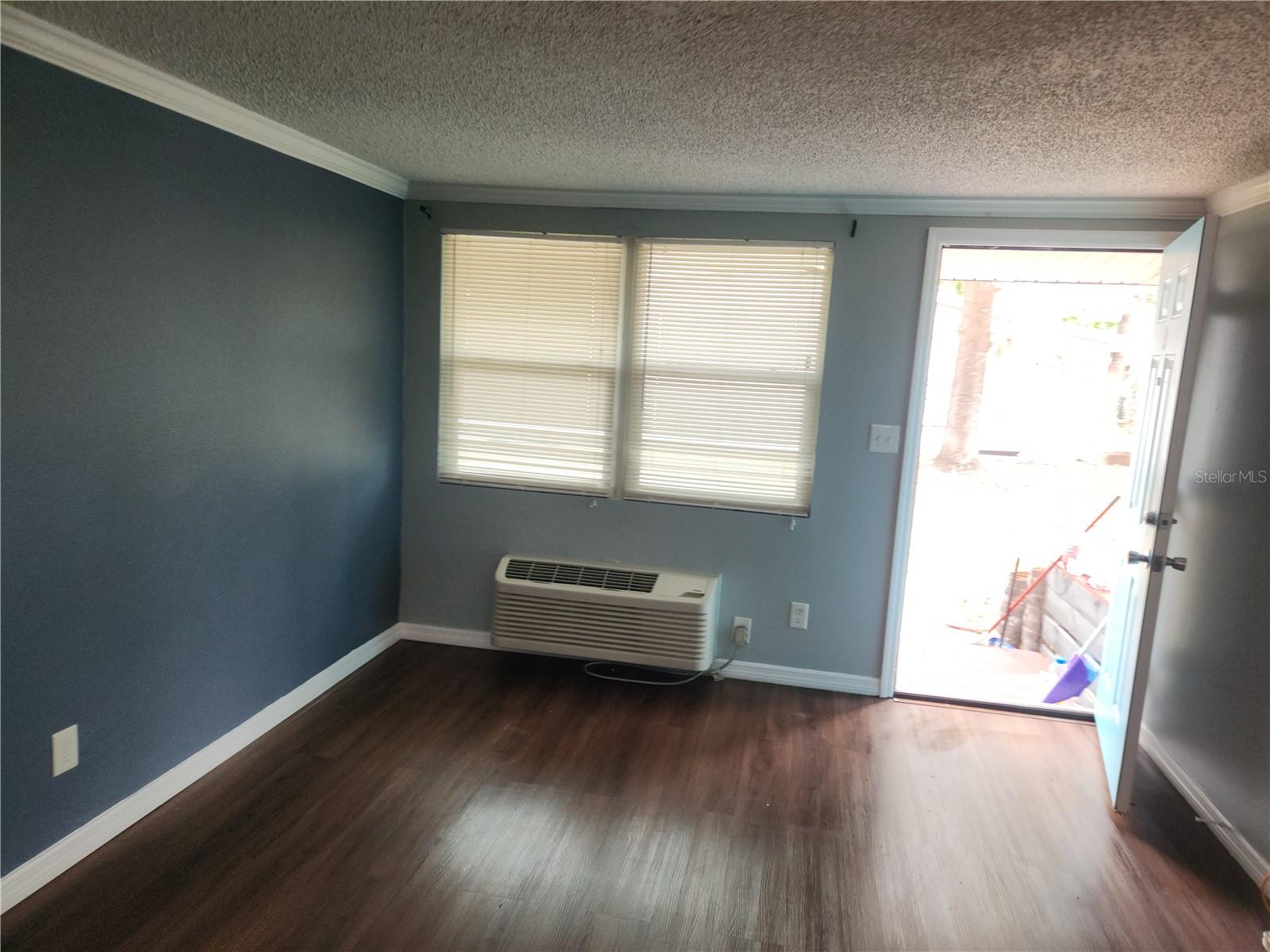 Image 2 of 7 For 5901 Bryce Lane 5926