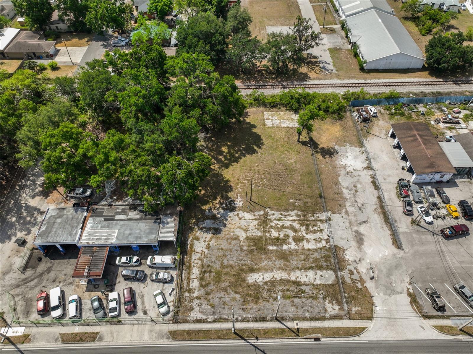 Image 4 of 15 For 713 Dr Martin Luther King Jr Boulevard