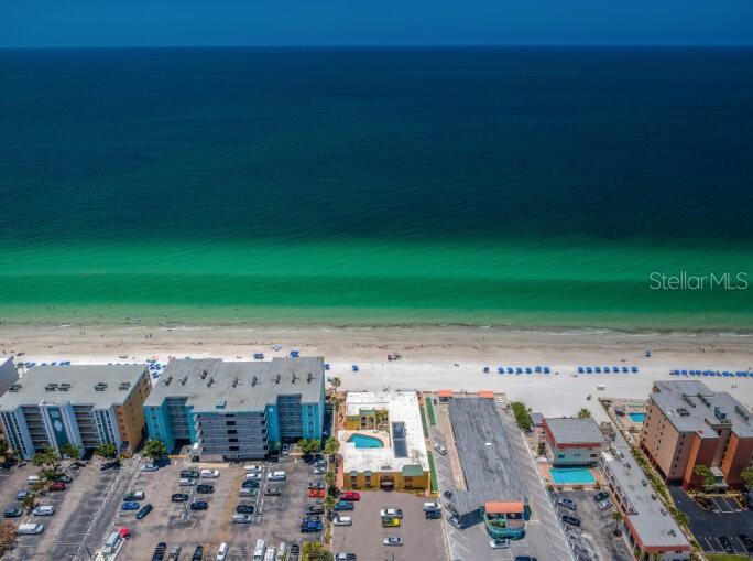 Image 6 of 47 For 17248 Gulf Boulevard 12