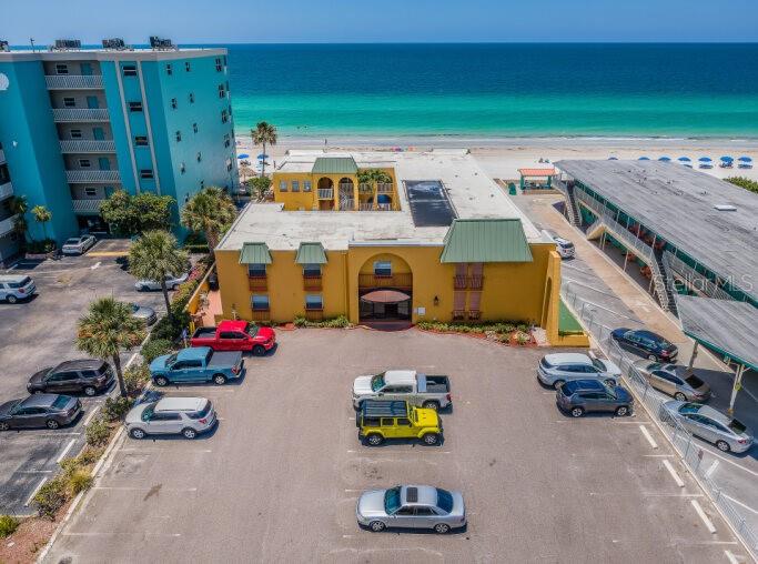 Image 8 of 47 For 17248 Gulf Boulevard 12