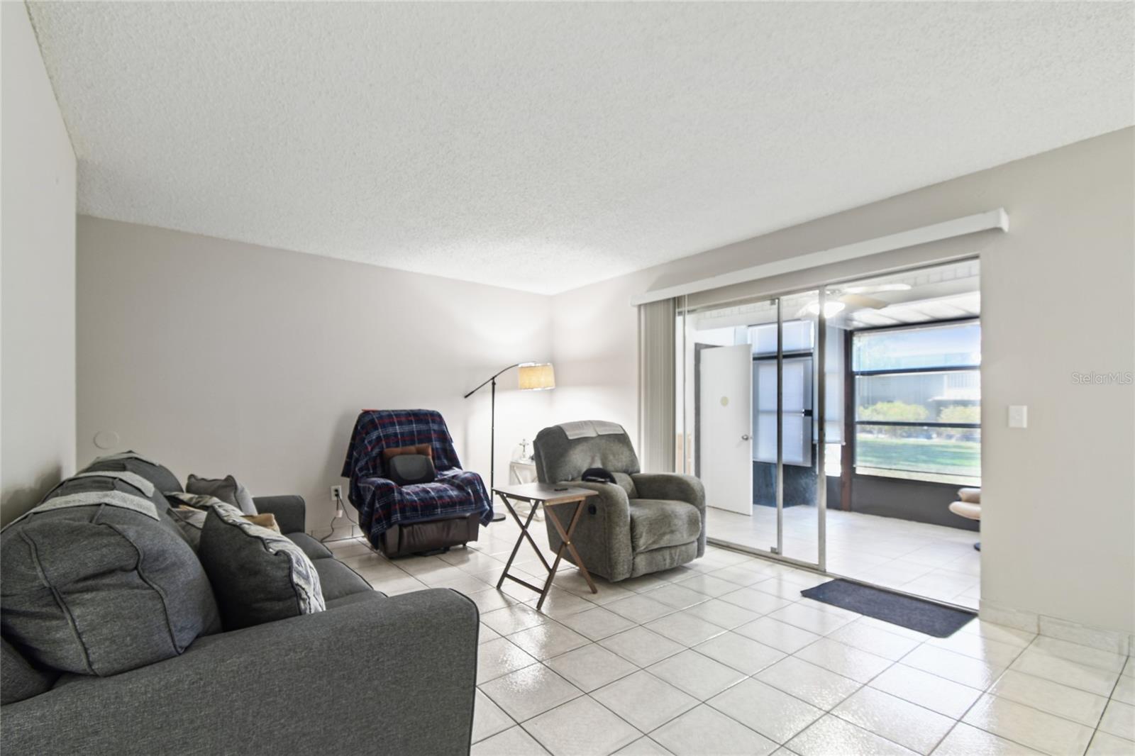 Image 14 of 98 For 3824 Cortez Drive B