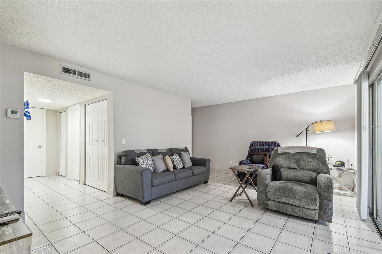 Image 15 of 98 For 3824 Cortez Drive B