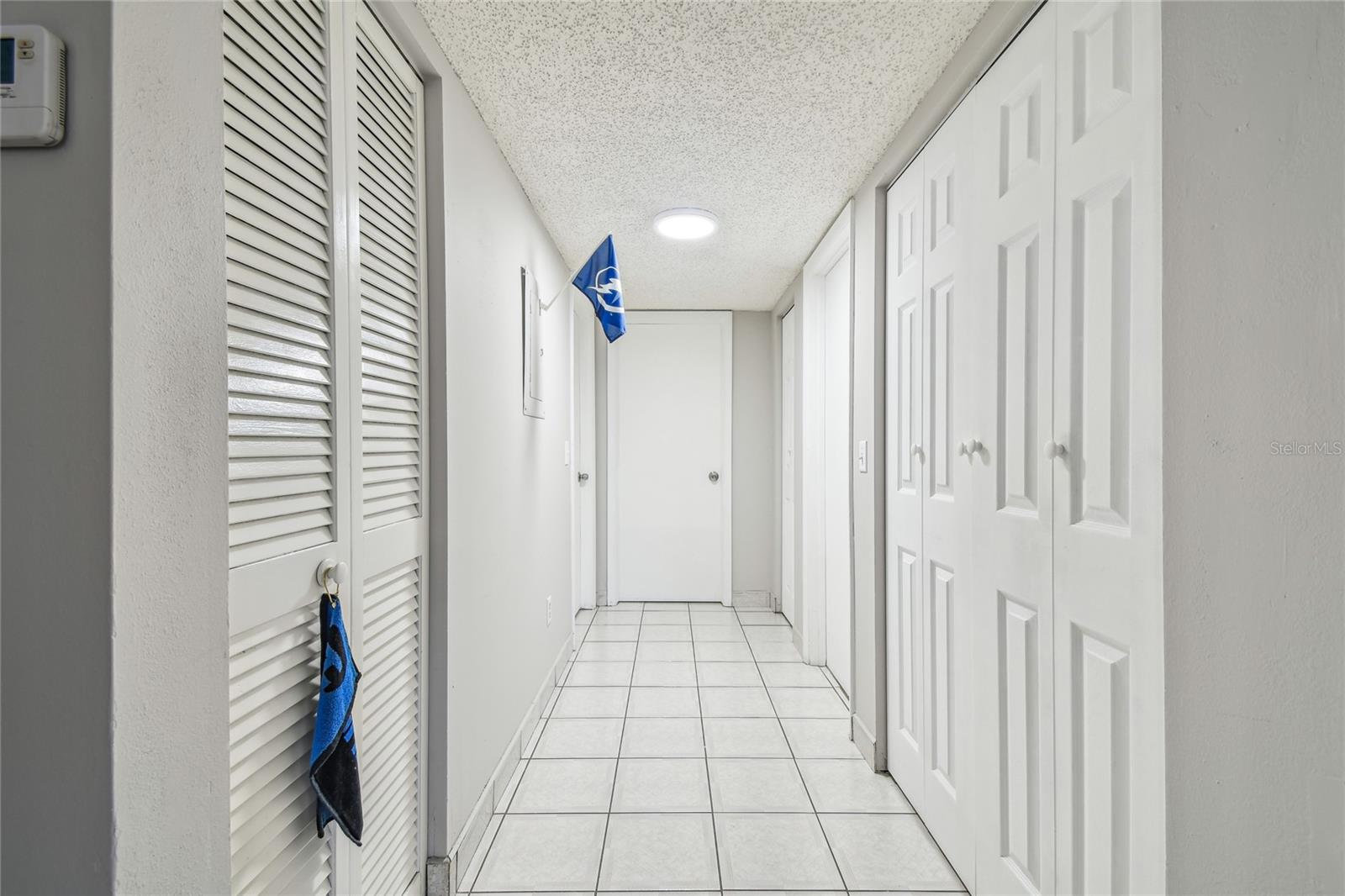 Image 17 of 98 For 3824 Cortez Drive B