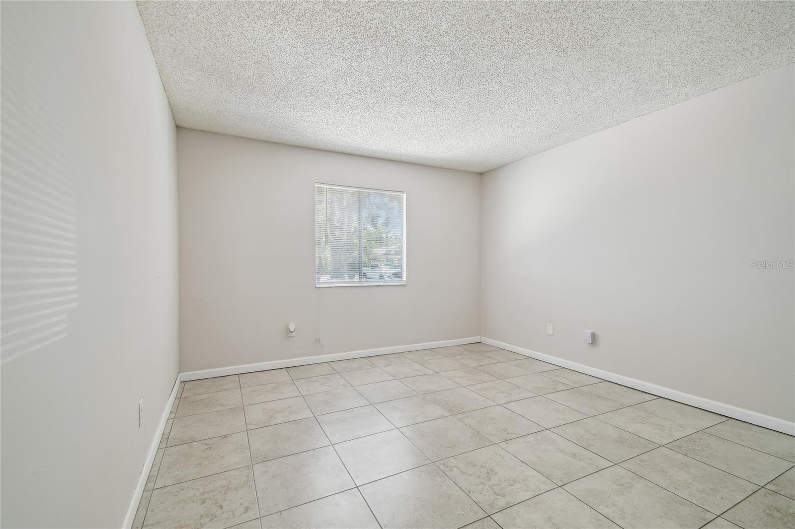 Image 22 of 98 For 3824 Cortez Drive B