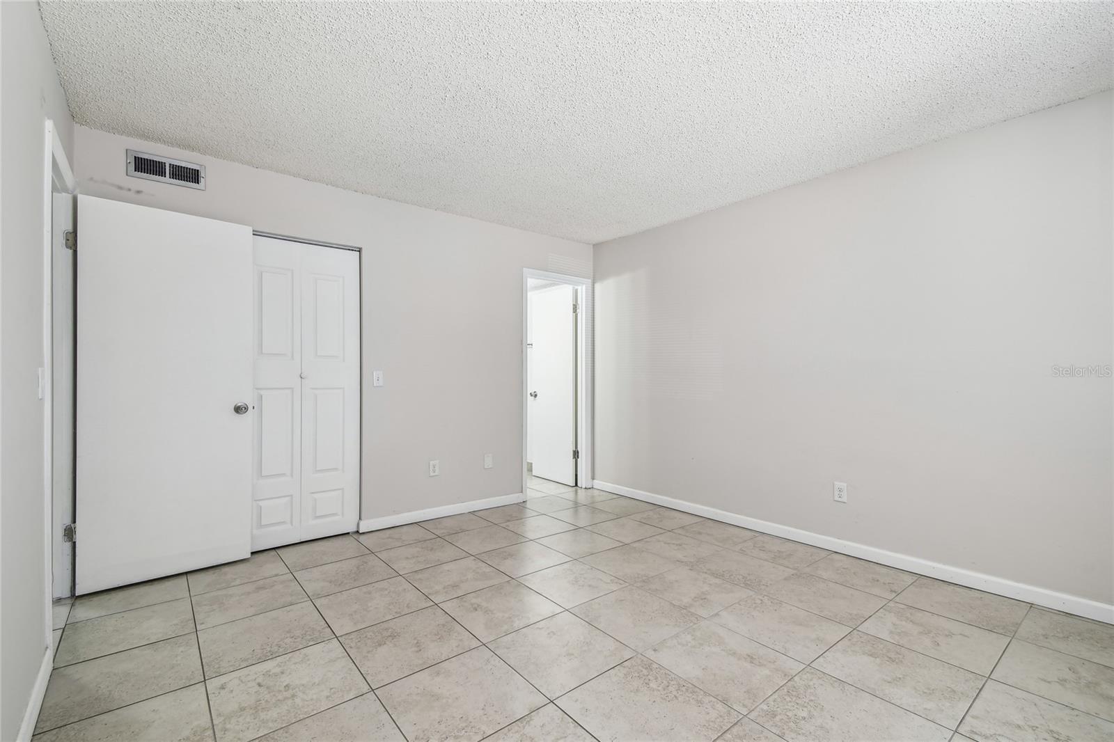 Image 24 of 98 For 3824 Cortez Drive B