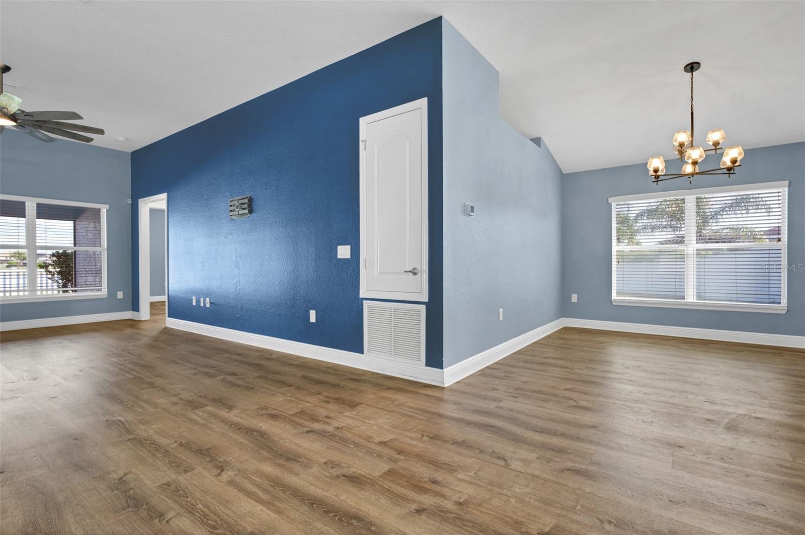 Image 17 of 46 For 14312 Edinburgh Moor Drive