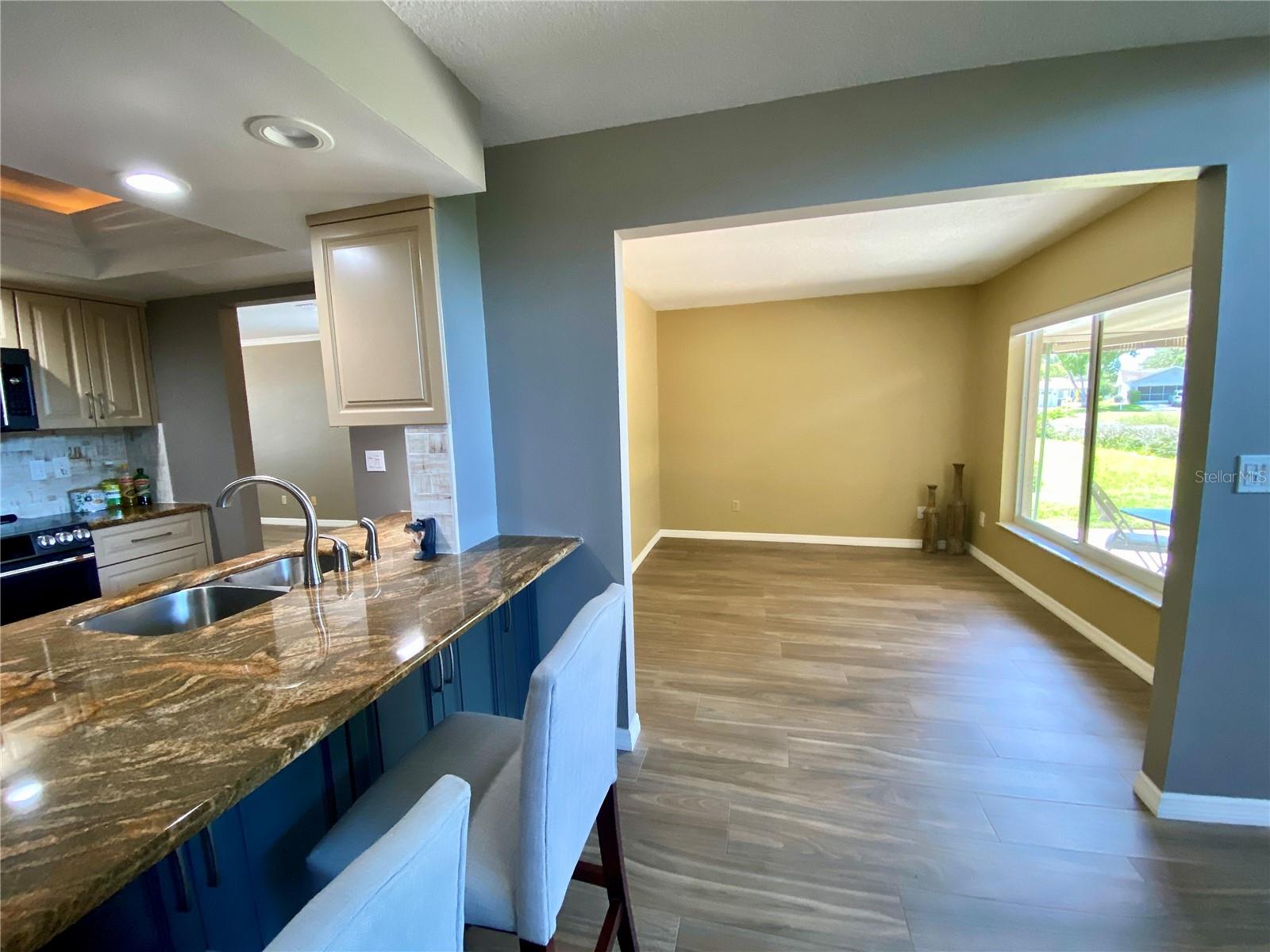 Image 19 of 88 For 3276 Hilary Circle