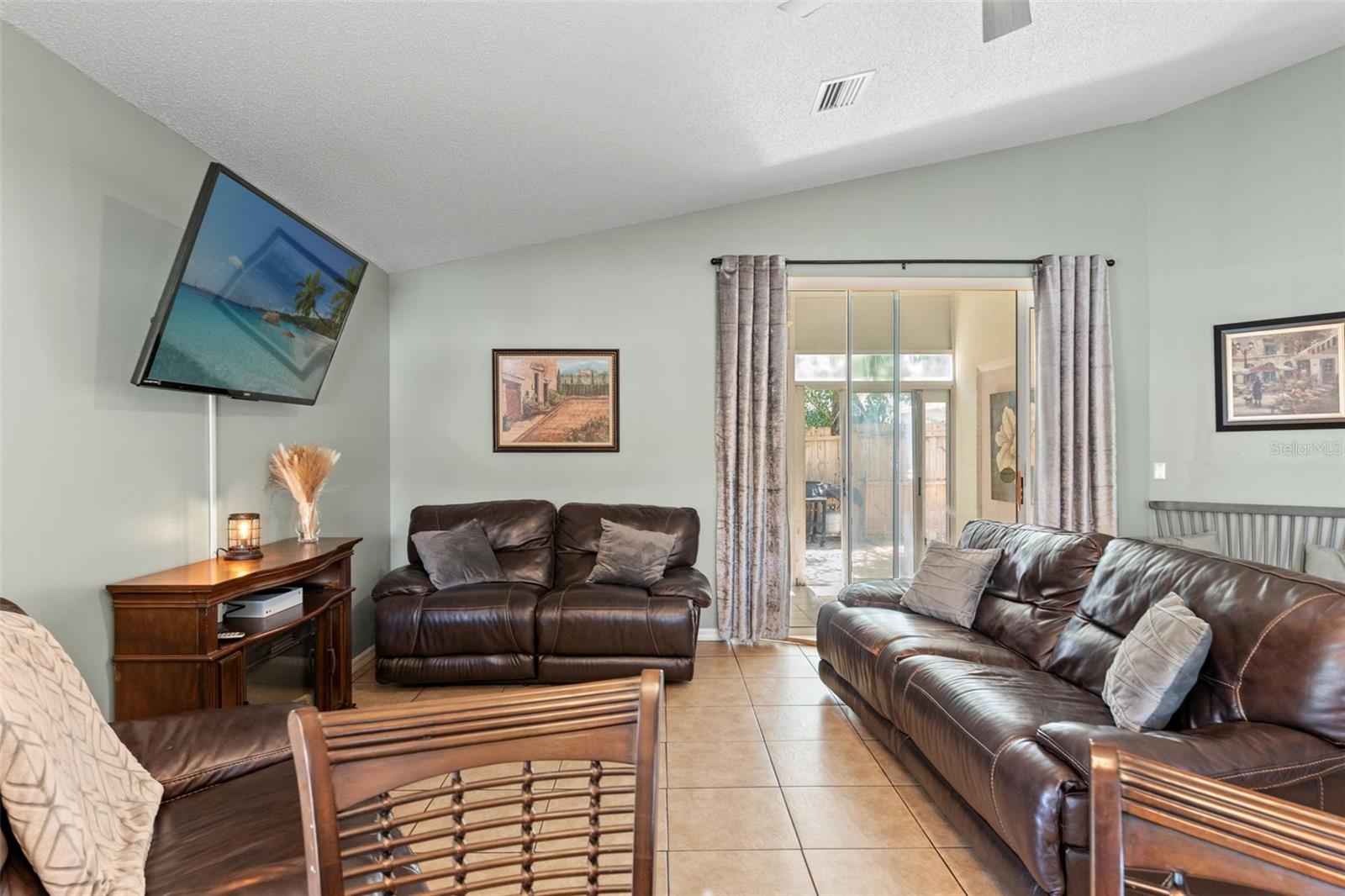 Image 12 of 34 For 11026 Austin Court