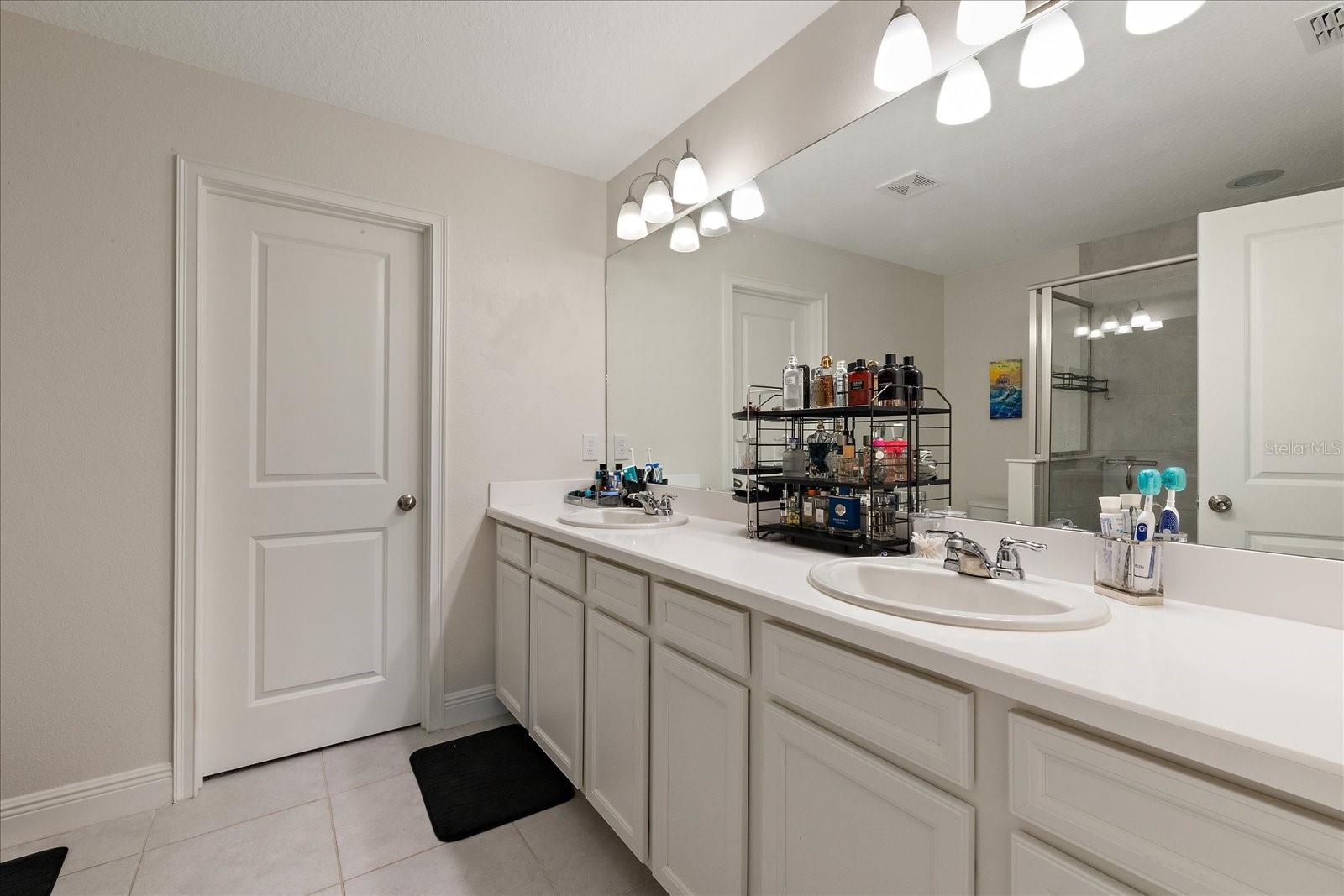 Image 25 of 46 For 6225 Scarlet Darter Way