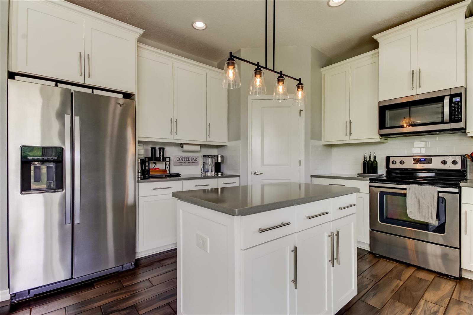 Image 4 of 65 For 33176 Whisper Pointe Drive