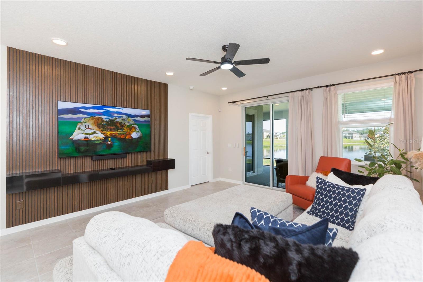 Image 18 of 60 For 5059 Bromeliad Avenue