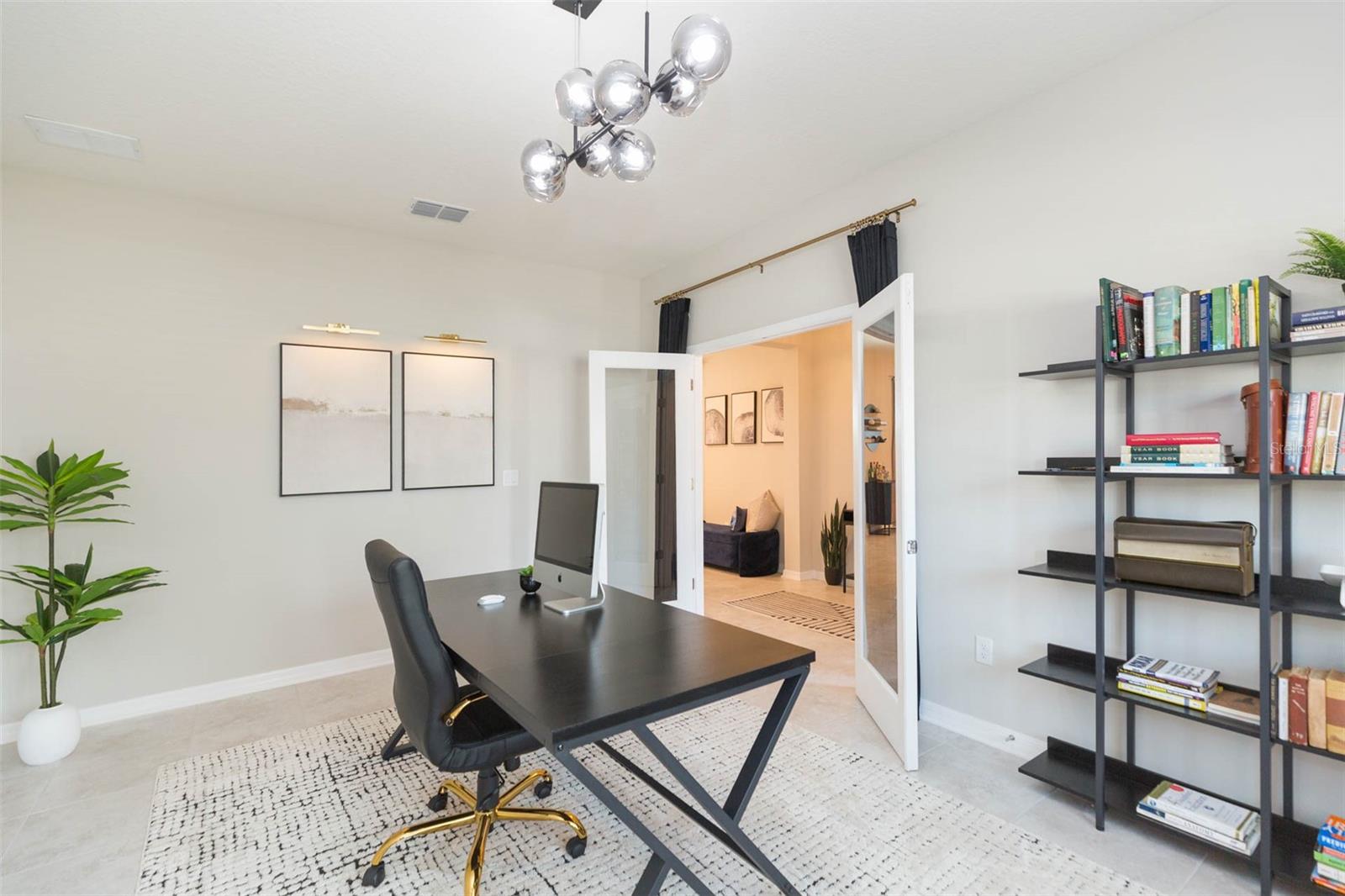 Image 7 of 60 For 5059 Bromeliad Avenue