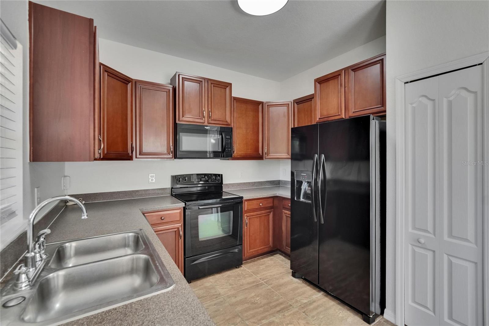 Image 11 of 62 For 2044 Greenwood Valley Drive